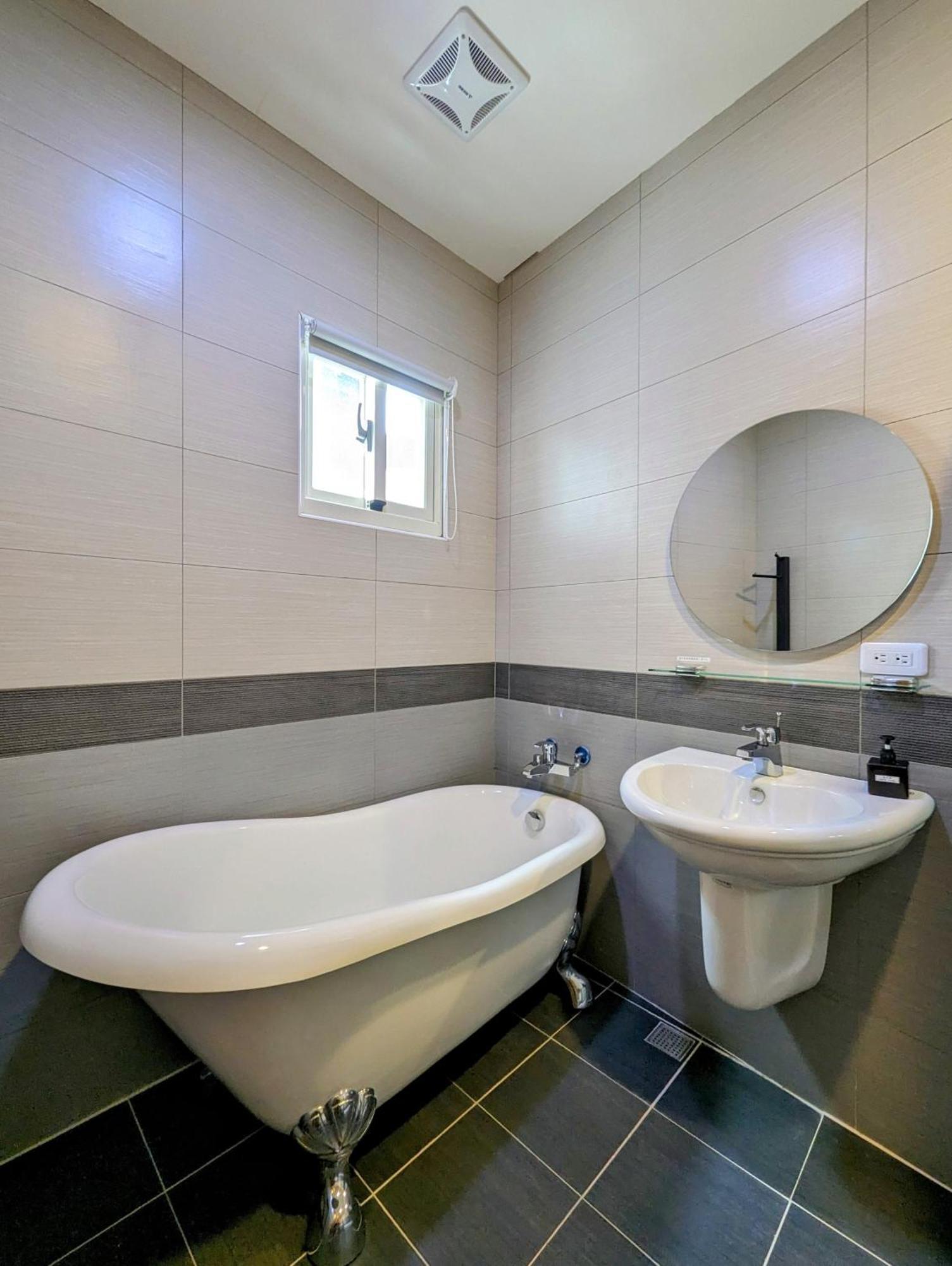 Taitung 40Inn Backpackers Warehouse מראה חיצוני תמונה