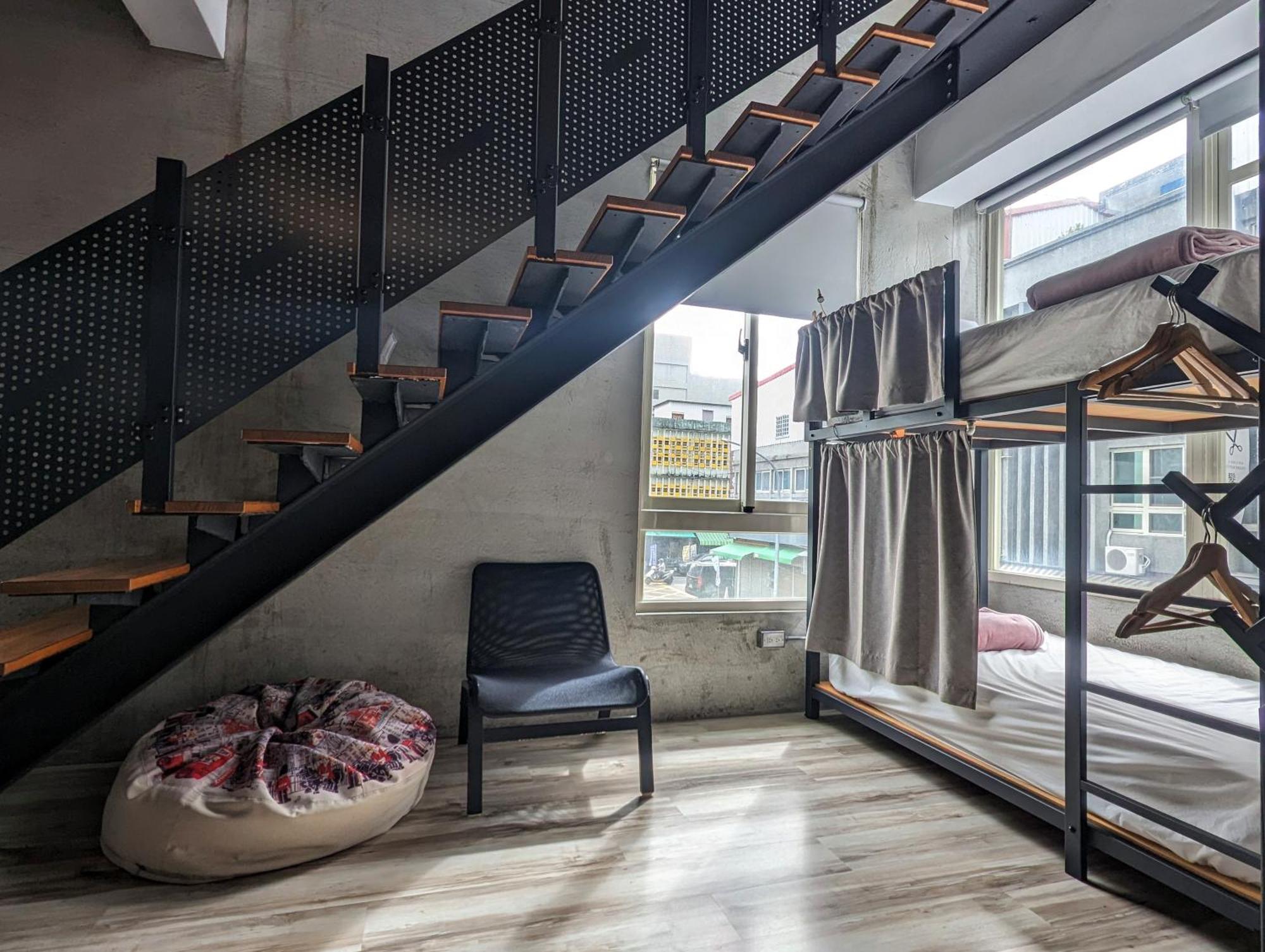 Taitung 40Inn Backpackers Warehouse מראה חיצוני תמונה