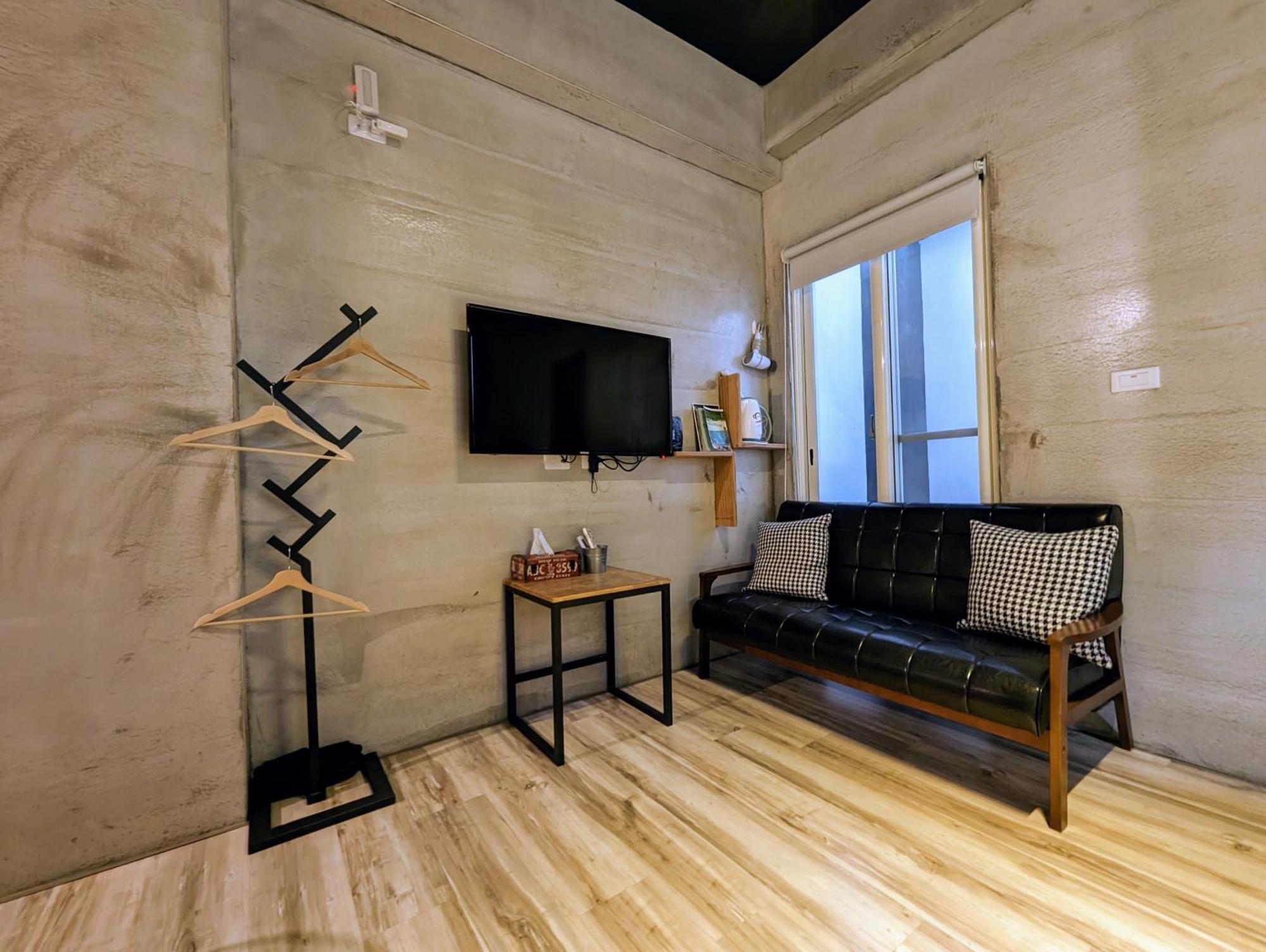 Taitung 40Inn Backpackers Warehouse מראה חיצוני תמונה